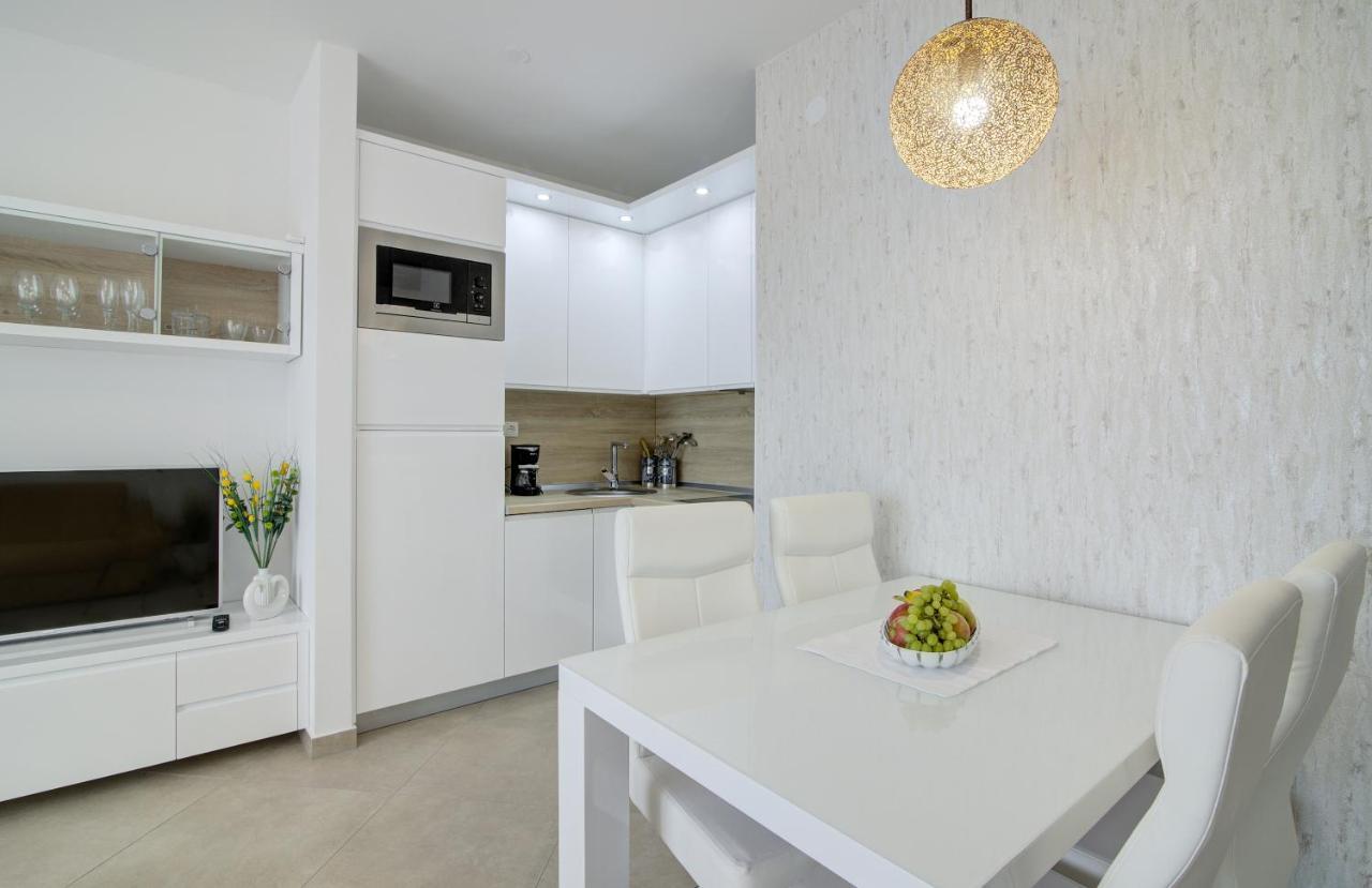 Apartments Luka - Villa Sunce Senj  Εξωτερικό φωτογραφία