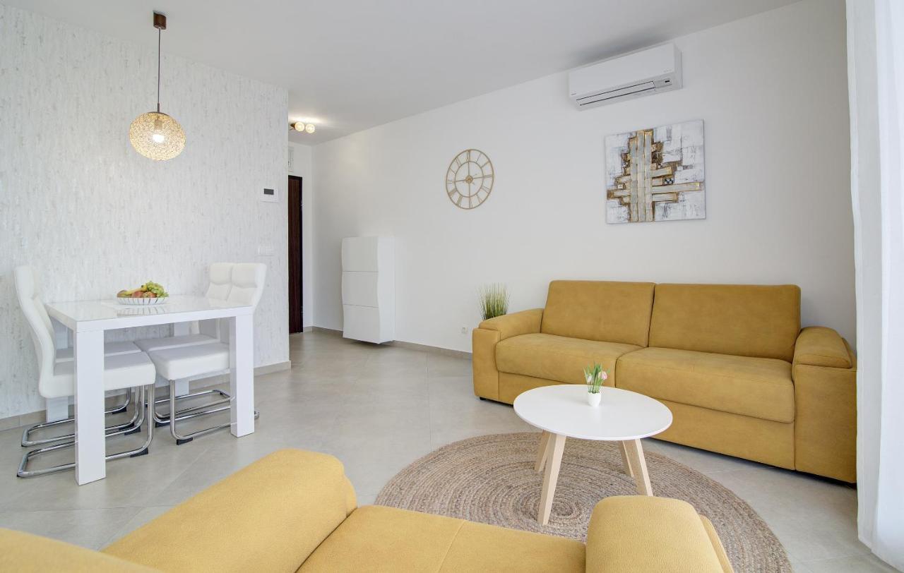 Apartments Luka - Villa Sunce Senj  Εξωτερικό φωτογραφία